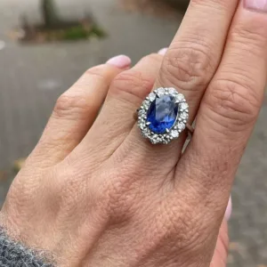 4.39 Ct Oval Natural Sapphire & Diamond Engagement Ring in 14K White Gold (Size 7) 2