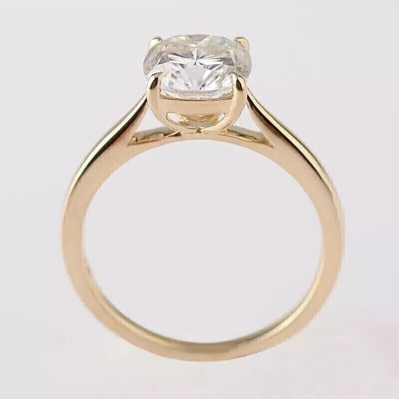 Cushion Cut 2Ct Moissanite Engagement Ring 2