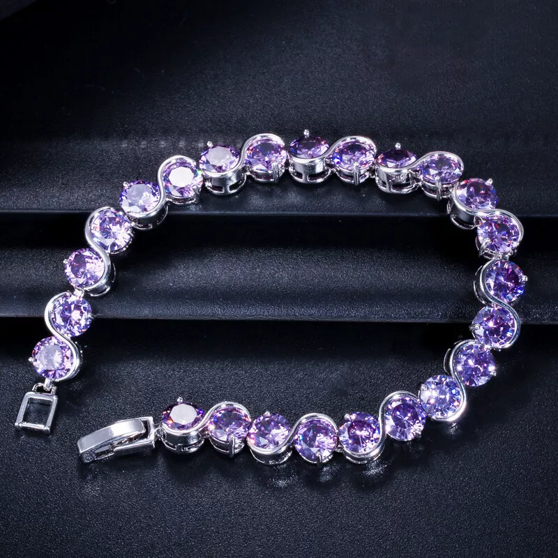 Elegant Round Purple Amethyst Charm Bracelet Elegant Round Purple Amethyst Charm Bracelet