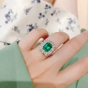 New Vintage Holiday Jewelry 3