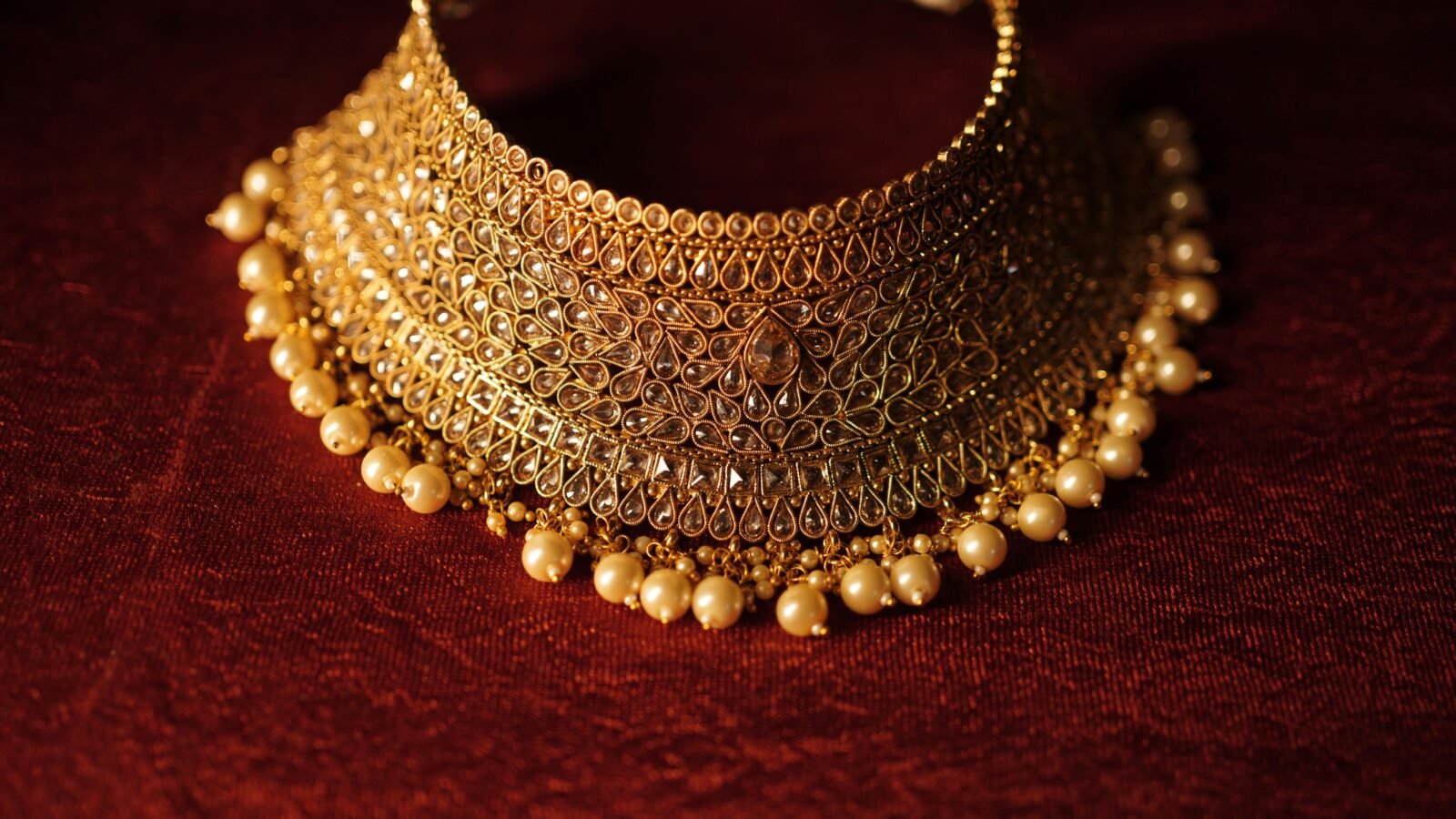 Indian bridal jewelry