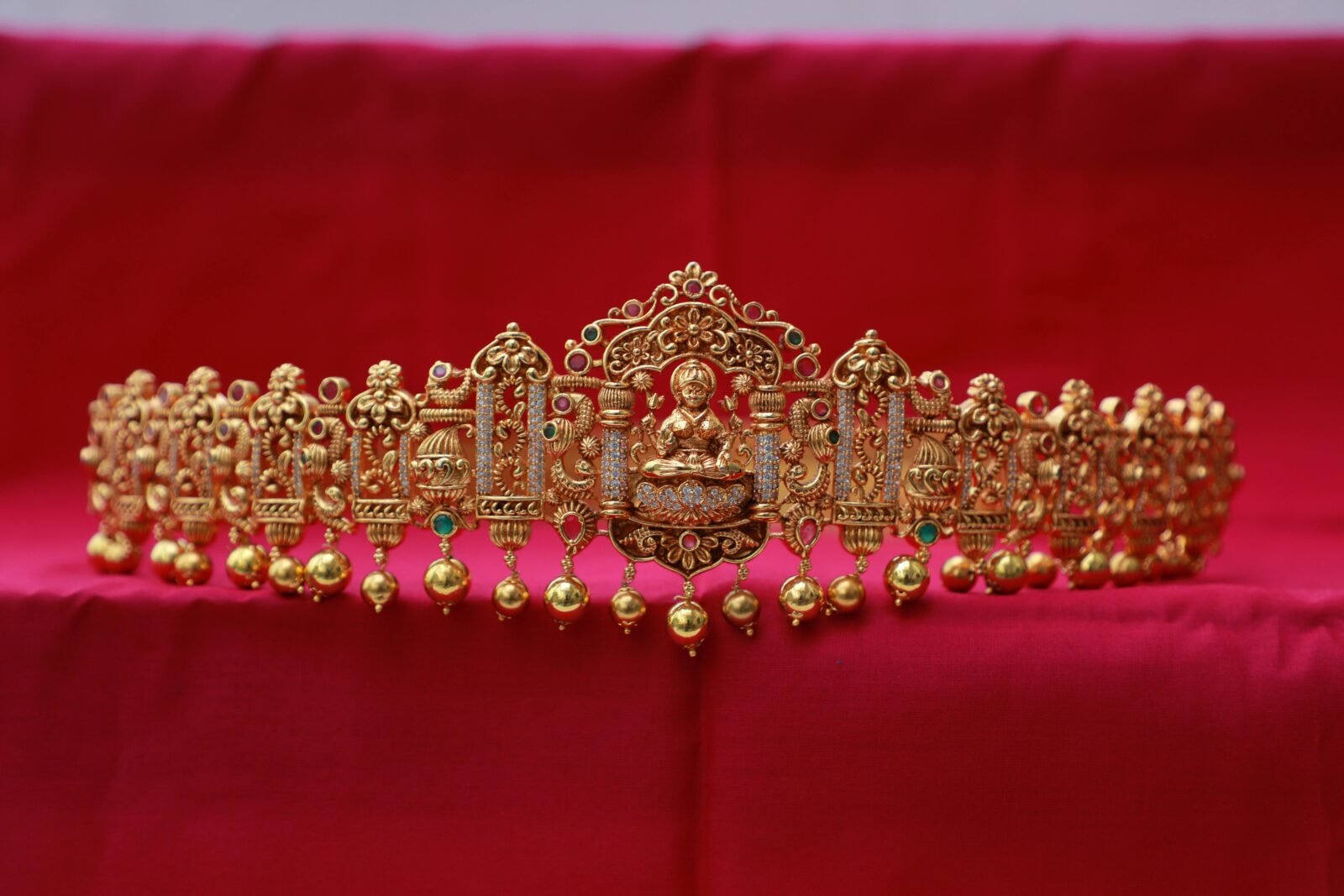 cultural Indian bridal jewelry sets